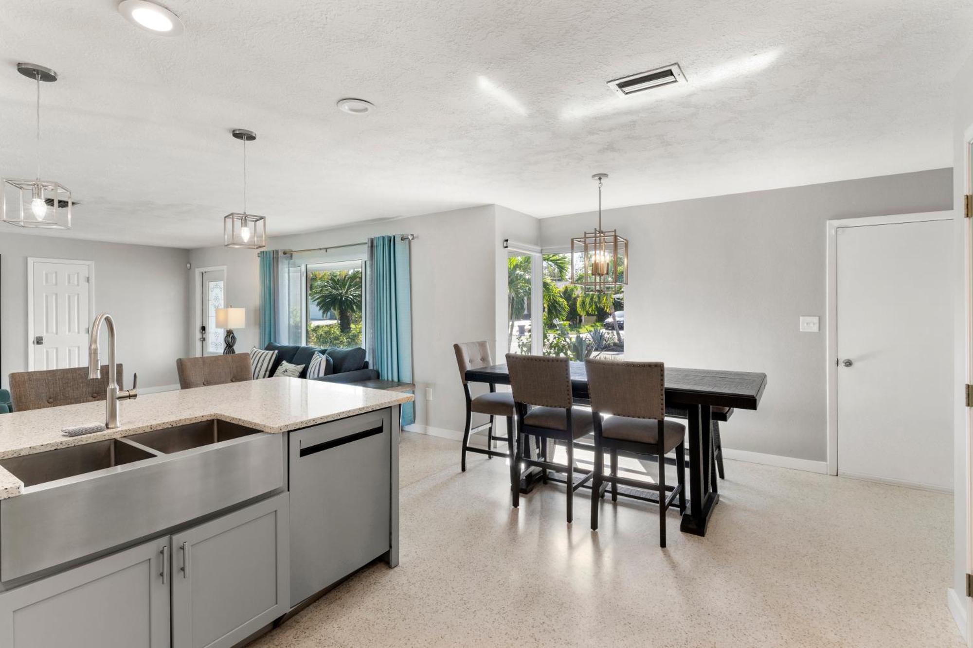 Casa Di Amici - Canal & Pool Home Close To Ami! Bradenton Exterior foto